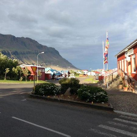 Hotel Post Breiðdalsvík Εξωτερικό φωτογραφία